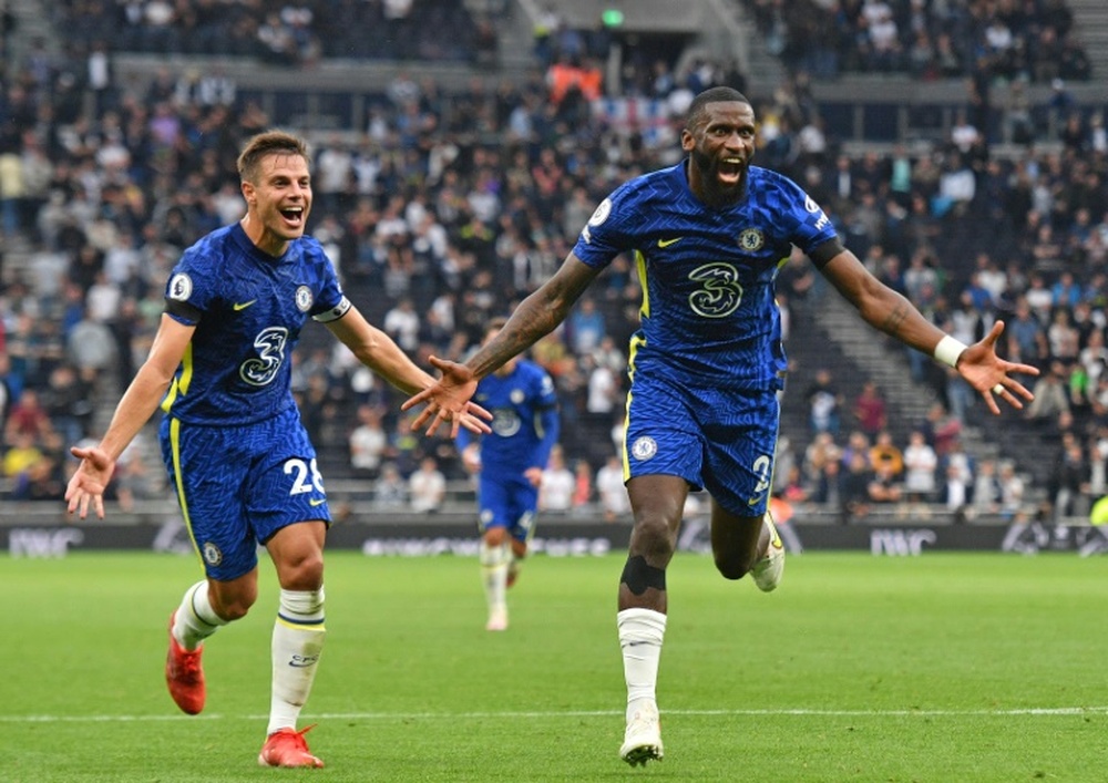Salário milionário que a Juve e Bayern oferecem a Rüdiger.AFP