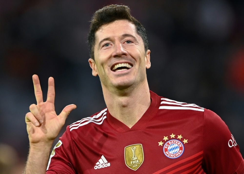 Lewandowski commenta i rumors sul Real. AFP