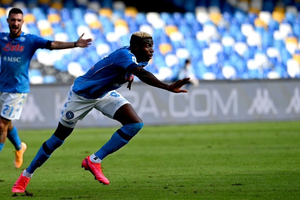 Zola sorpreso da Osimhen. AFP