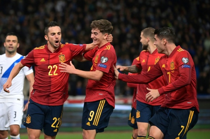 Espanha vence a Grécia e fará uma 'final' contra a Suécia. AFP