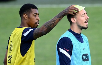 Lenglet replaces Kimpembe in France squad