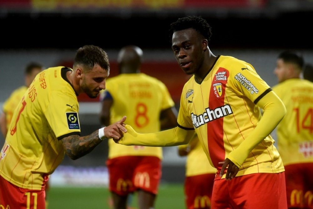 El Lens ha vuelto a ganar y se pone segundo. AFP/Archivo