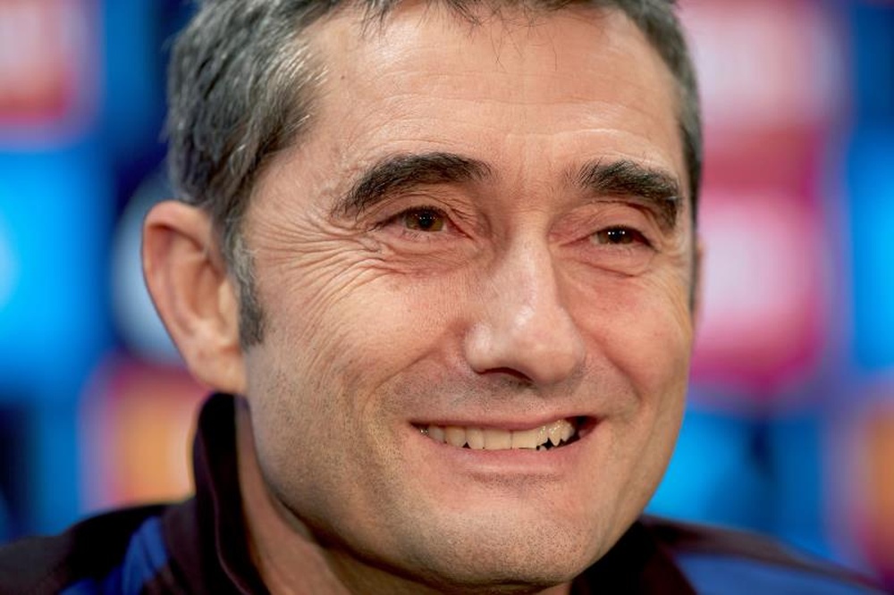 United offer Valverde the bench... temporarily. EFE
