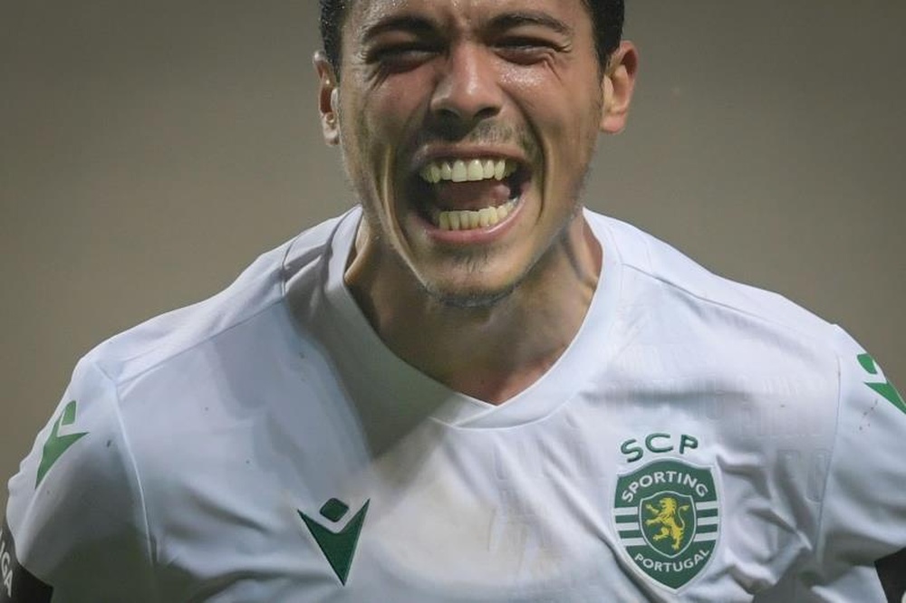 Porro proibido pelo avô de sair para o Real.EFE