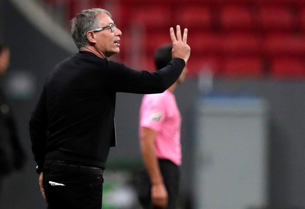 Holan aceptó que el cansancio mermó a León. EFE