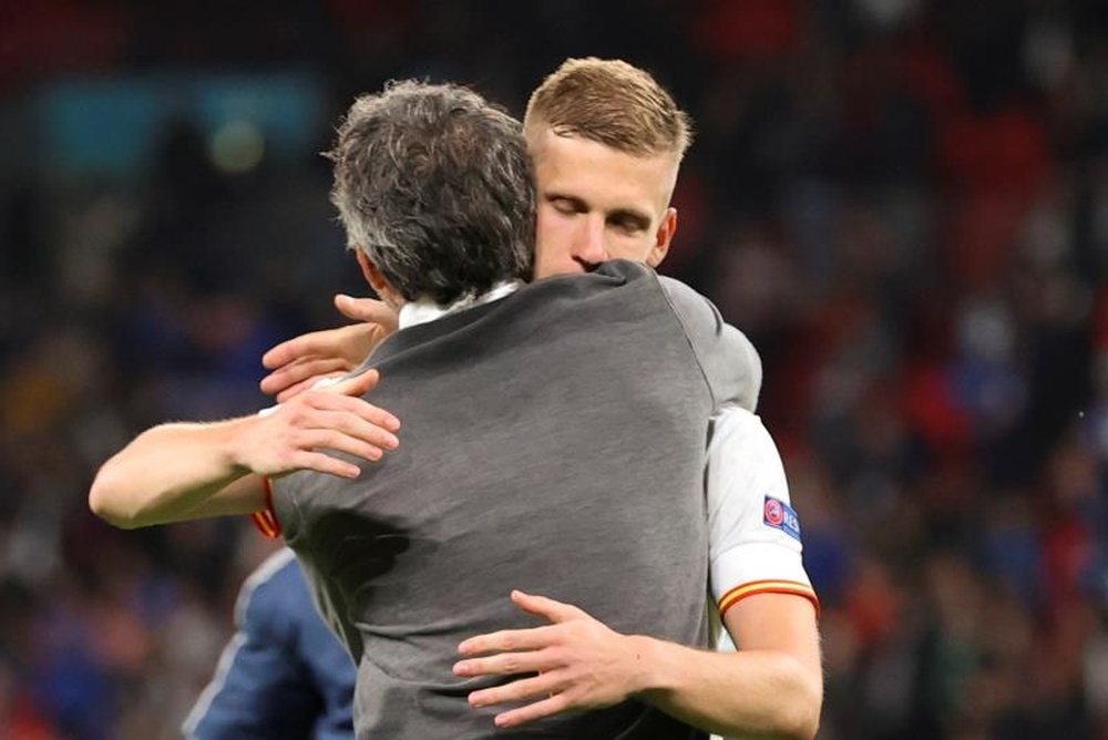 Dani Olmo ne jouera plus avant 2022. EFE
