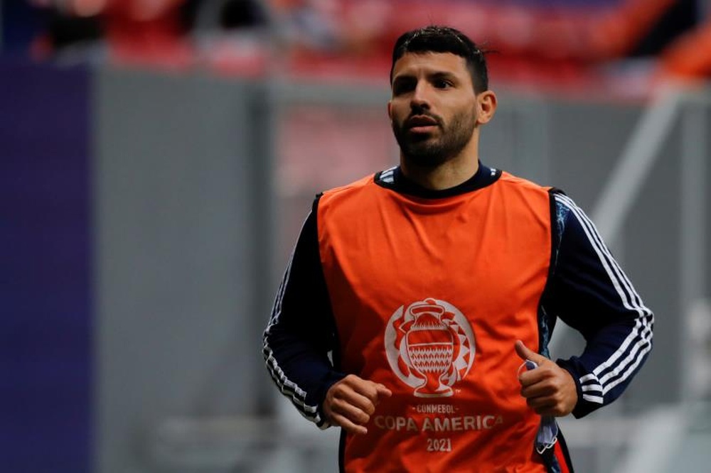 Agüero et Dembélé se sont entraînés malgré leur jour de repos. EFE