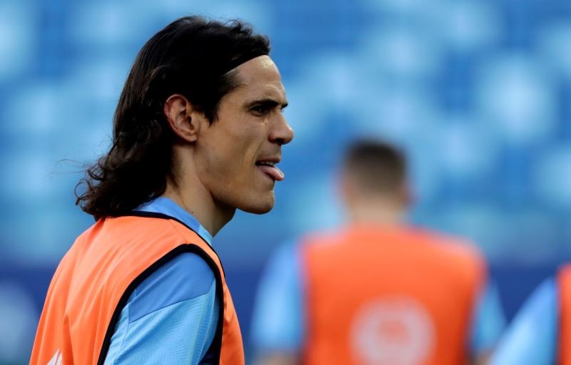 ï»¿Barcelona or Corinthians? Cavani is taking it lightly