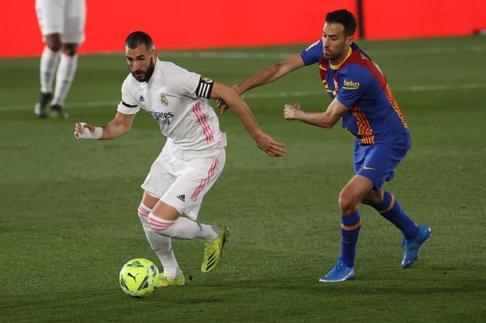 Thierry Henry cobriu Karim Benzema de elogios. EFE/Juanjo Martín