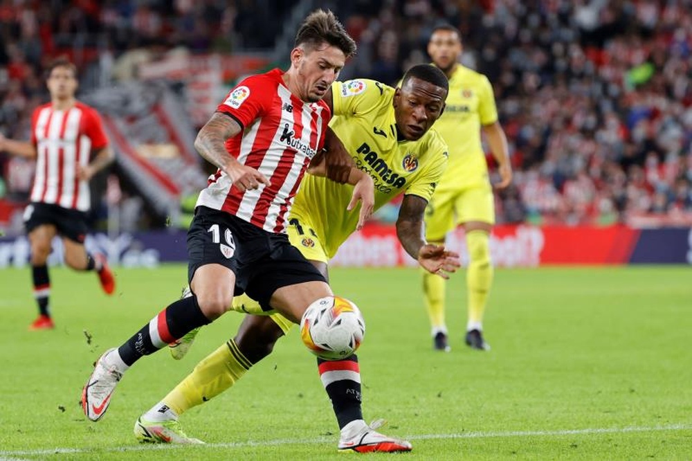 El Athletic se impuso al Villarreal por 2-1. EFE