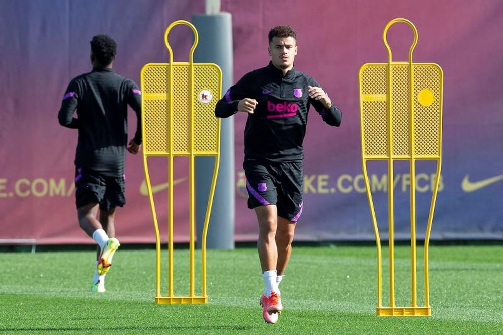 Xavi compte sur Coutinho. efe