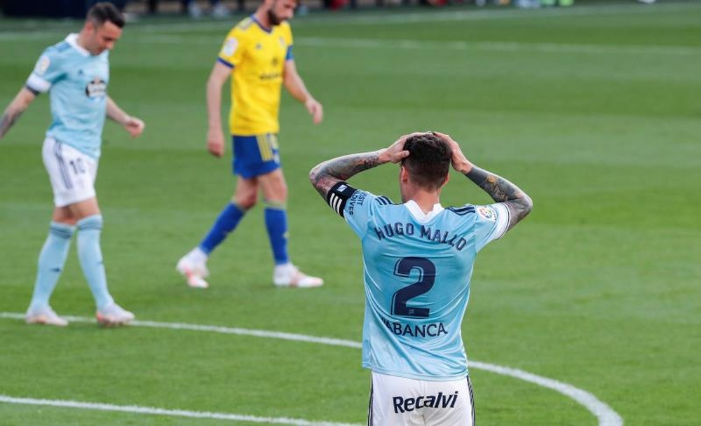 El defensa del RC Celta, Hugo Mallo, se lamenta en una imagen de archivo. EFE