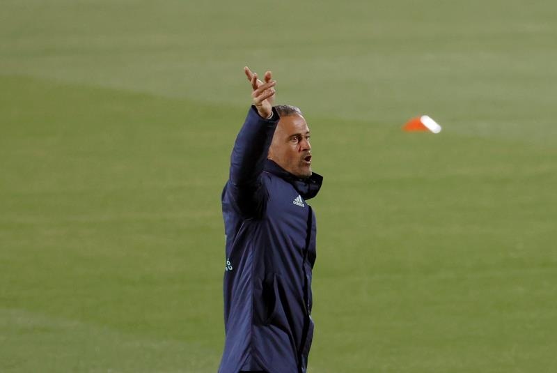 ï»¿Cristiano Ronaldo desires Luis Enrique to update Solskjaer!