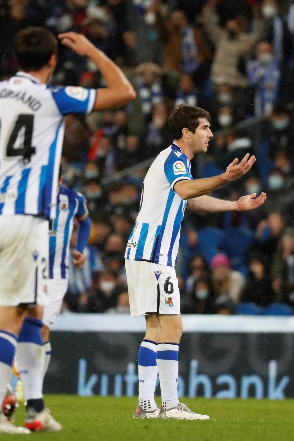 La Real espère convaincre la ligue pour Elustondo. EFE/Javier Etxezarreta
