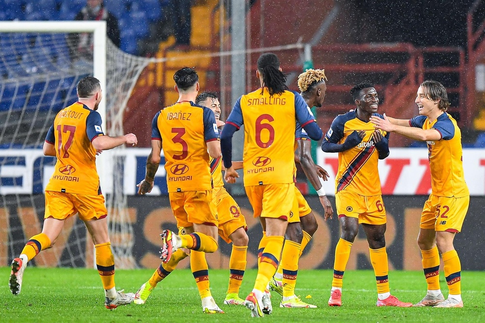 Le formazioni ufficiali di Roma-Zorya. EFE