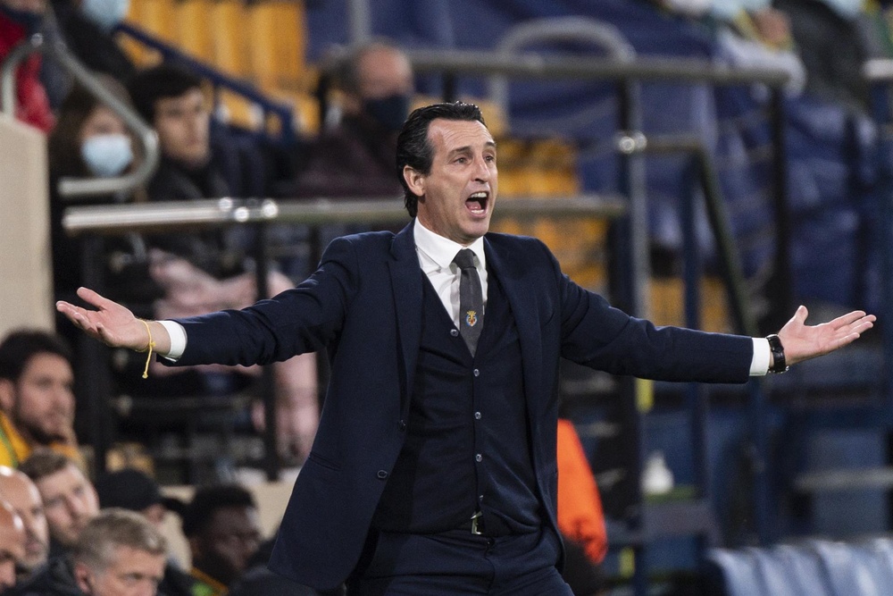 Emery n'a battu le Barça que deux fois en 27 confrontations. EFE