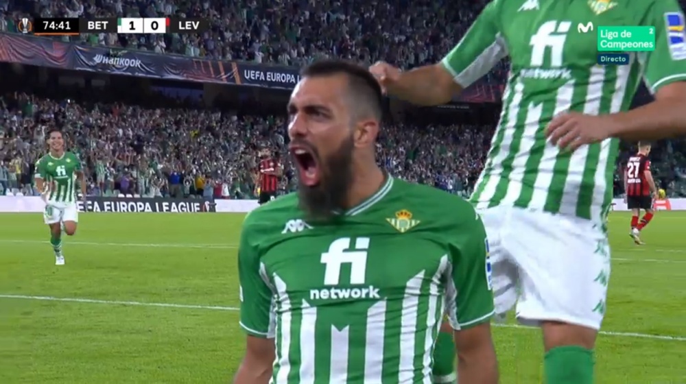 El Betis y el Bayer leverkusen empataron a uno. Captura/MovistarLigadeCampeones
