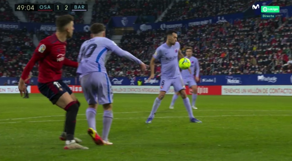 ï»¿Barca make it 1-2 at the counter seconds after Osasuna penalty not given!