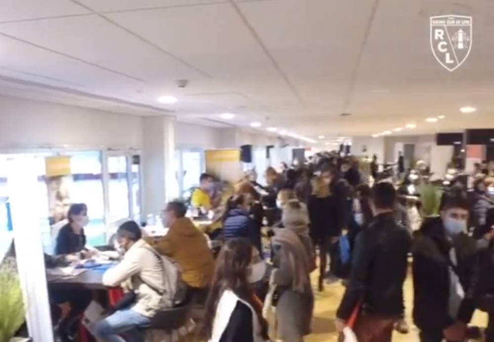 El Lens, concienciado con la búsqueda de empleo. Twitter/RCLens