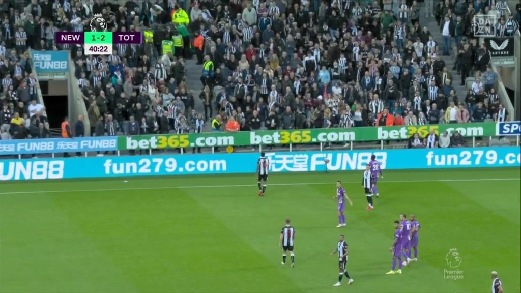 Medical emergency in stands halts Newcastle v Tottenham match!