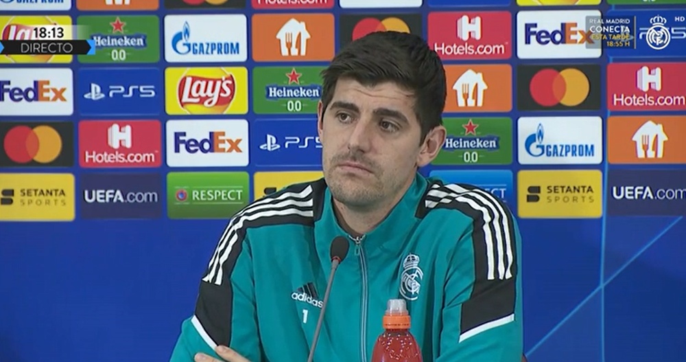 Thibaut Courtois s'est présenté en conférence de presse. Captura/RealMadridTV