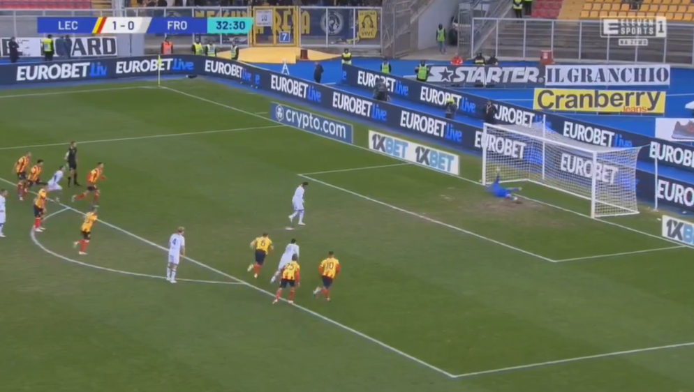 Soulé cede il rigore a Kaio Jorge e il brasiliano festeggia il 1º gol