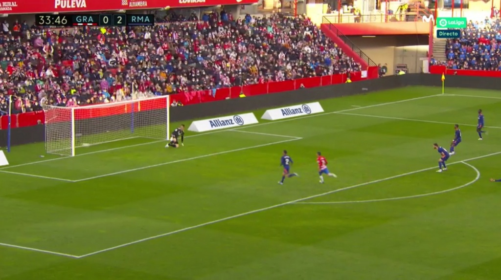 ï»¿Luis Suarez gets Granada lower back in recreation after Nacho deflection