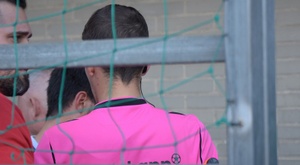 Sanción de 52 partidos a un jugador... ¡por agredir a un árbitro!