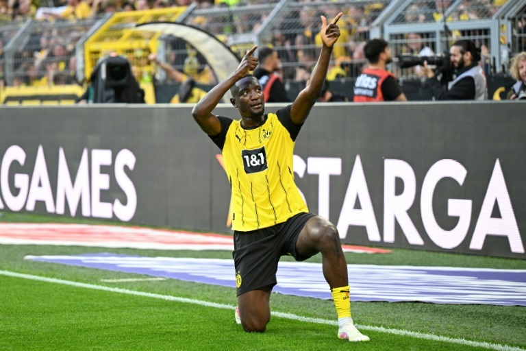 El Dortmund gana el derbi de los Borussia