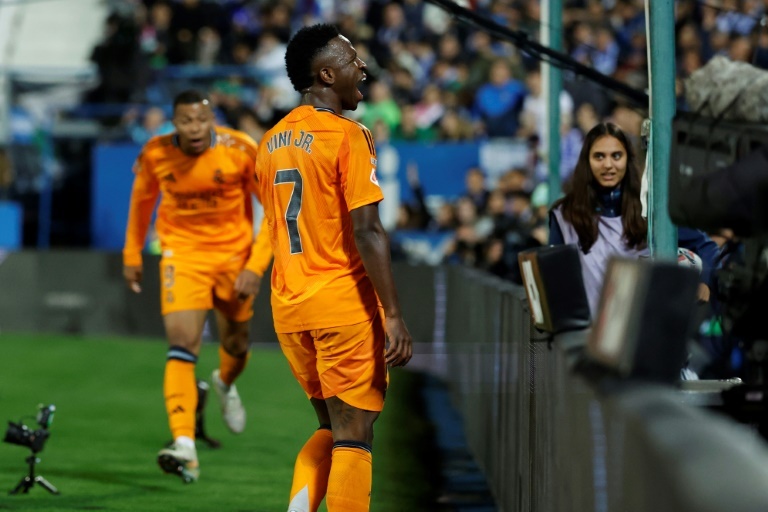 Vinicius sigue los pasos de Mbappé y compra un club de fútbol