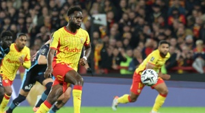 Lens y Lille aprietan la Champions; el Metz parece otro