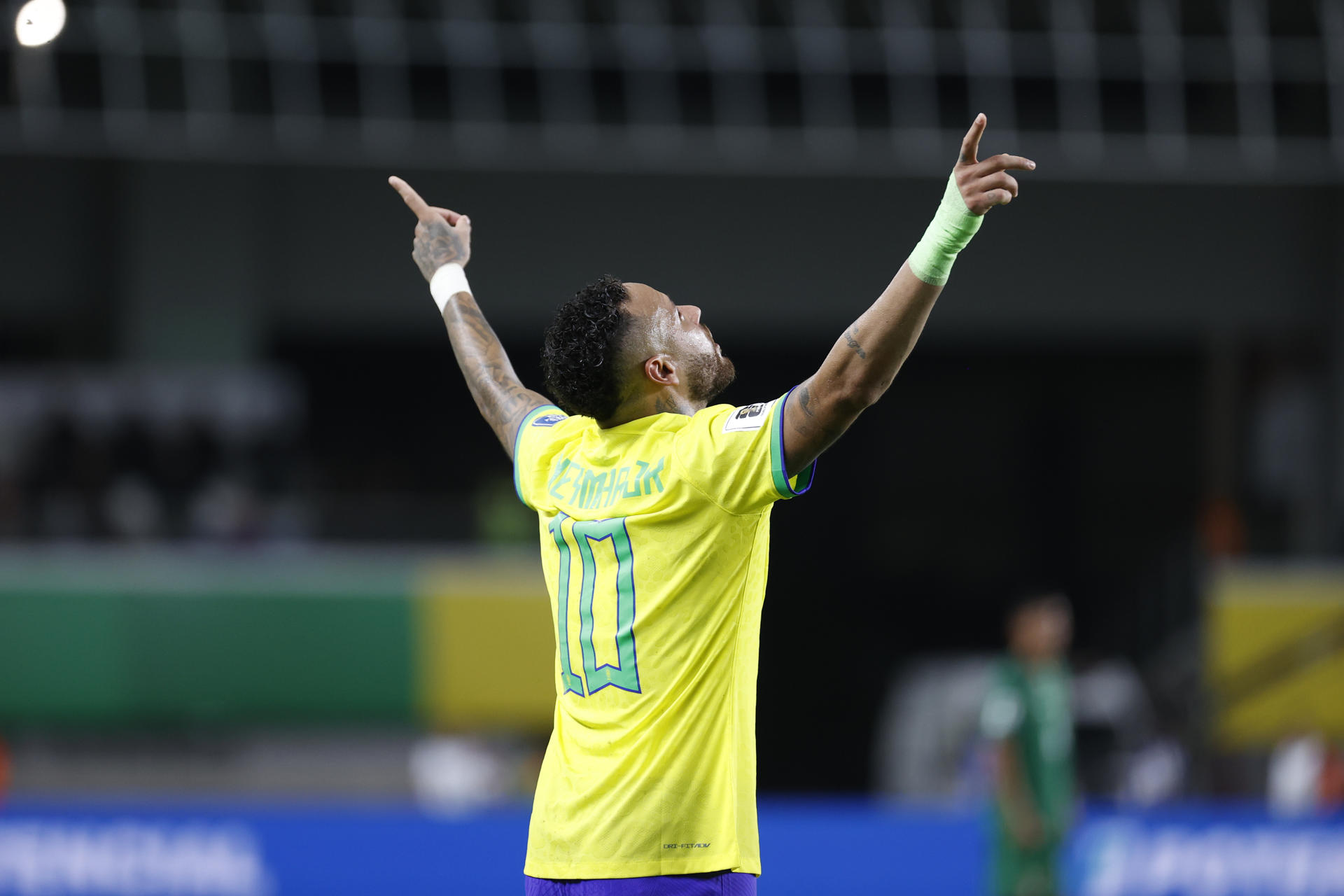 Neymar vuelve a una prelista de Brasil