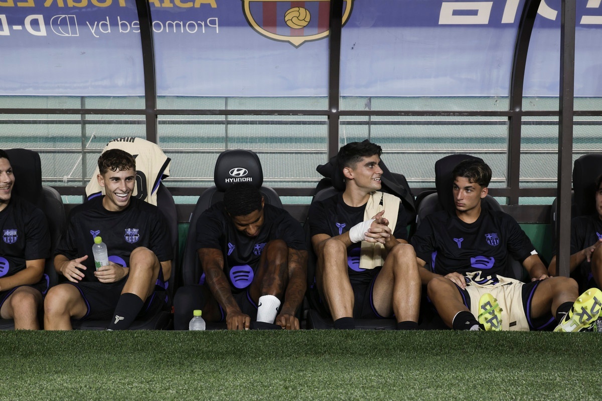 El Barça se plantea ampliar el aval para terminar de inscribir