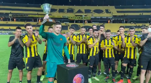 Peñarol se lleva 'su' trofeo con un buen triunfo ante Santiago Wanderers