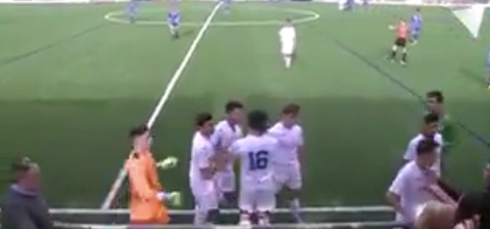 Nuevo daño en el fútbol base: pelea entre jugadores y el público del Andorra-Prat