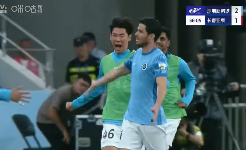 Edu García o cómo 'hacer las Asias' para triunfar