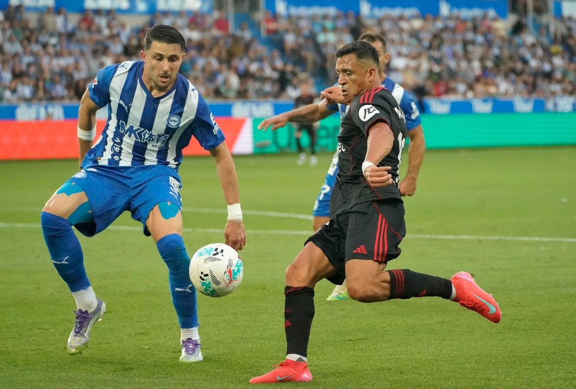 El alavesista Garcés y otros 6 jugadores de Malasia, suspendidos un año por la FIFA