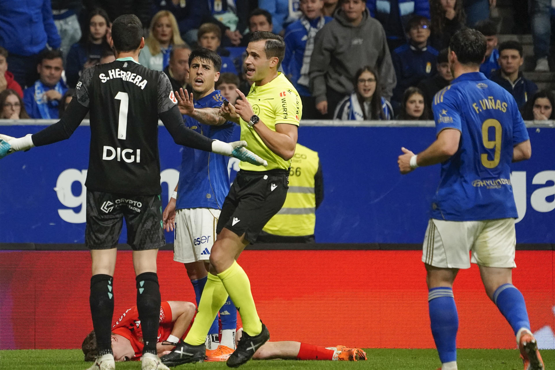 Un lunes muy lunes en el Tartiere