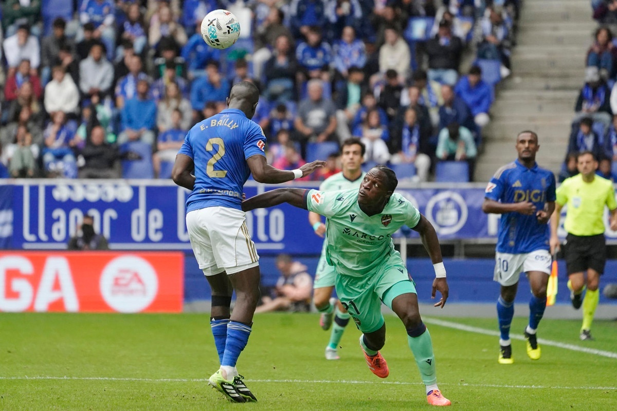 Etta Eyong tiene potencial para jugar en el Barça