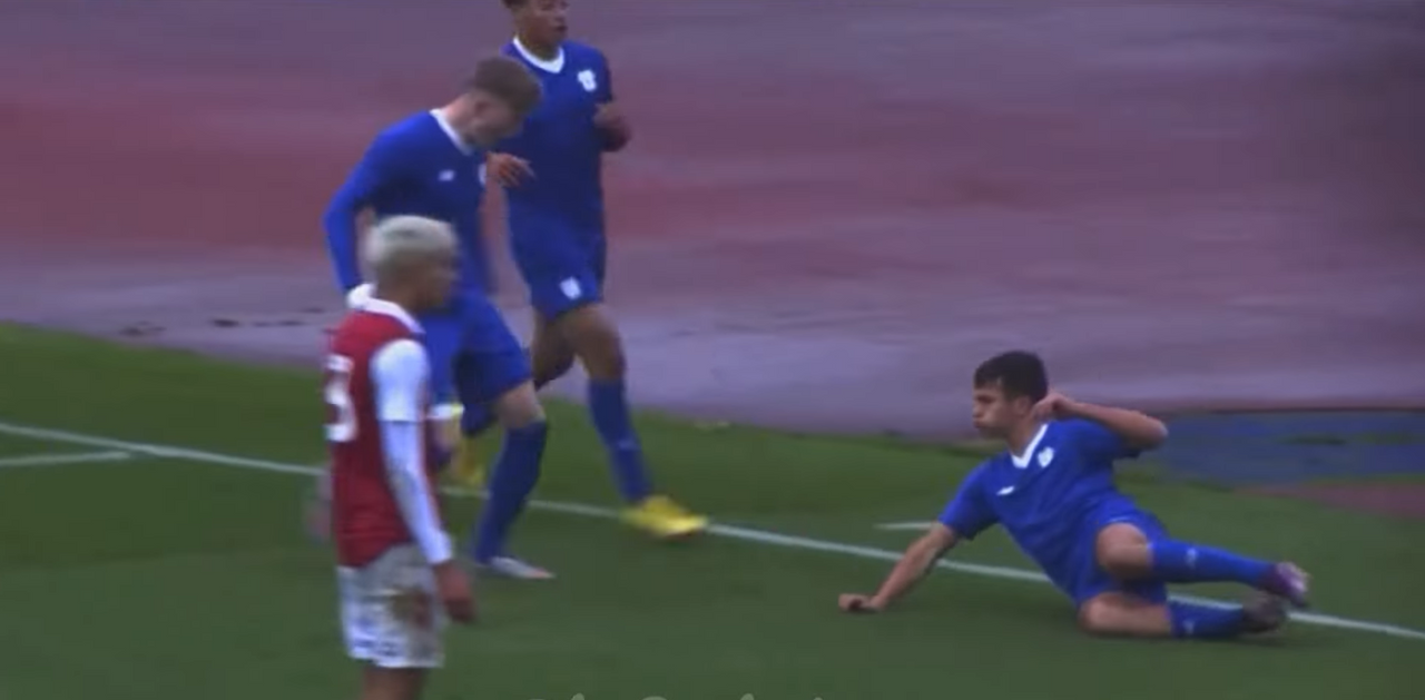 Otro talento para el United: Biancheri, de 17 años, se unirá a la cantera