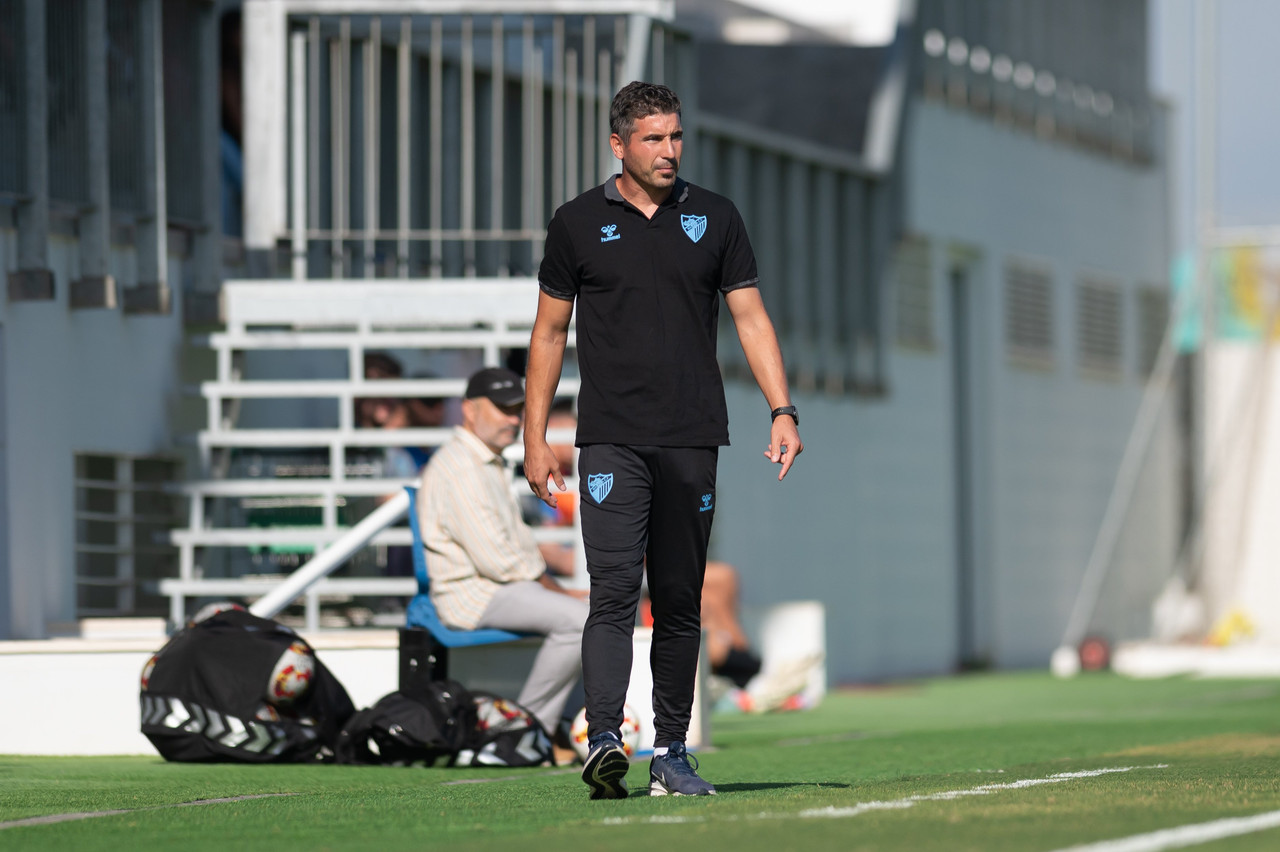 Funes, técnico del filial, sustituye a Pellicer en el Málaga