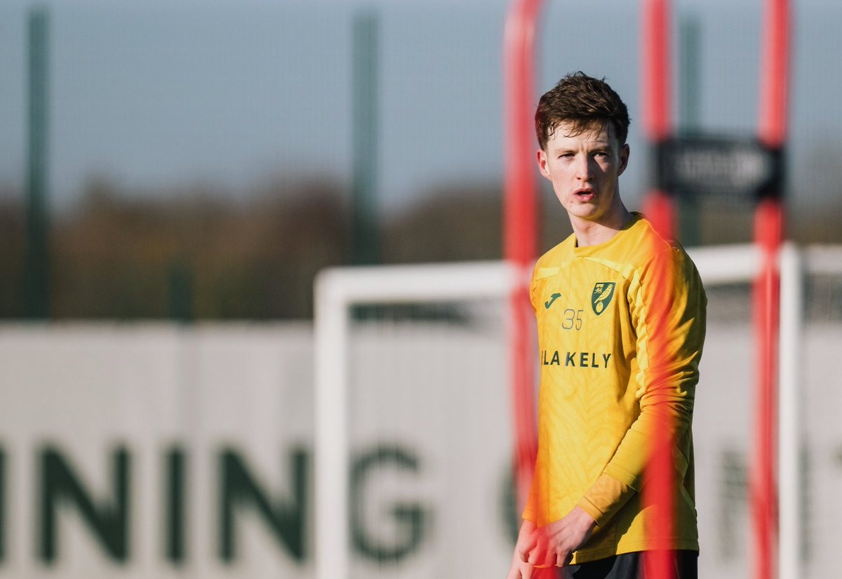 El equipo ascensor se equivoca de botón