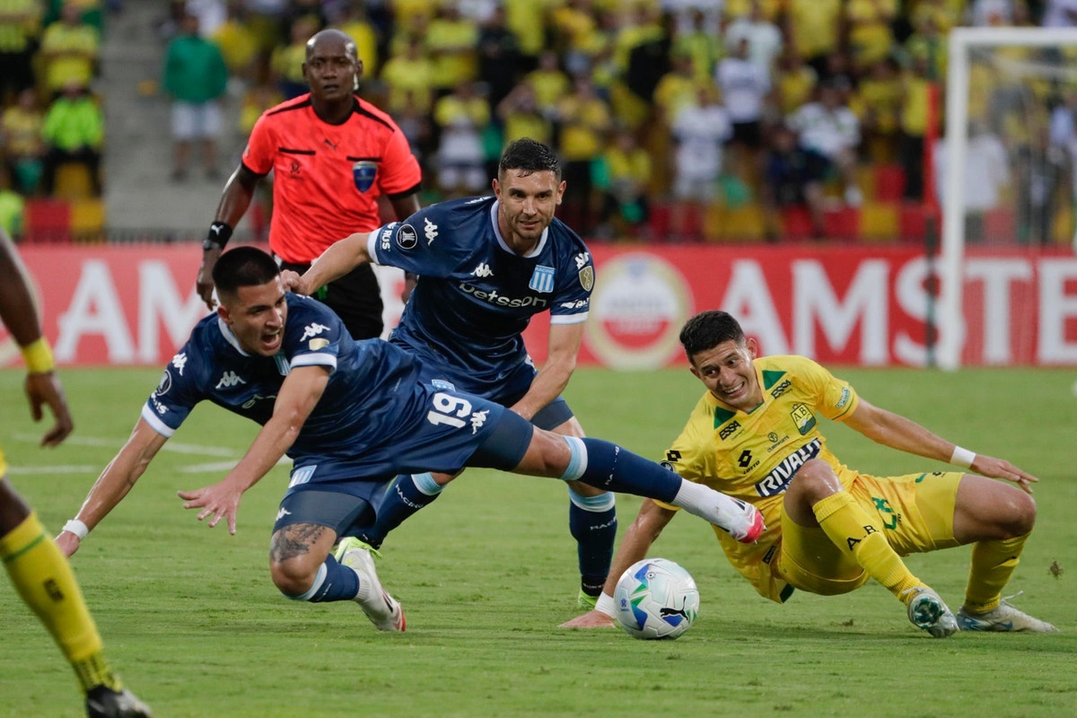 ¿Qué hay en juego en los grupos E y H de Libertadores?
