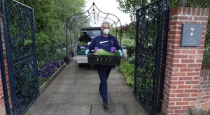 Mourinho, Joao Félix y Bruno Fernandes, al rescate de jugadores lusos