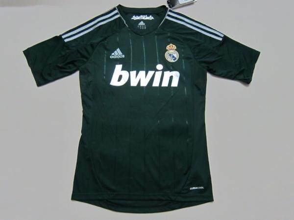 3ra Camiseta del Real Madrid 2012/2013 (Filtrada)