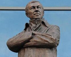 Inaugurada la estatua de Alex Ferguson en el Old Trafford