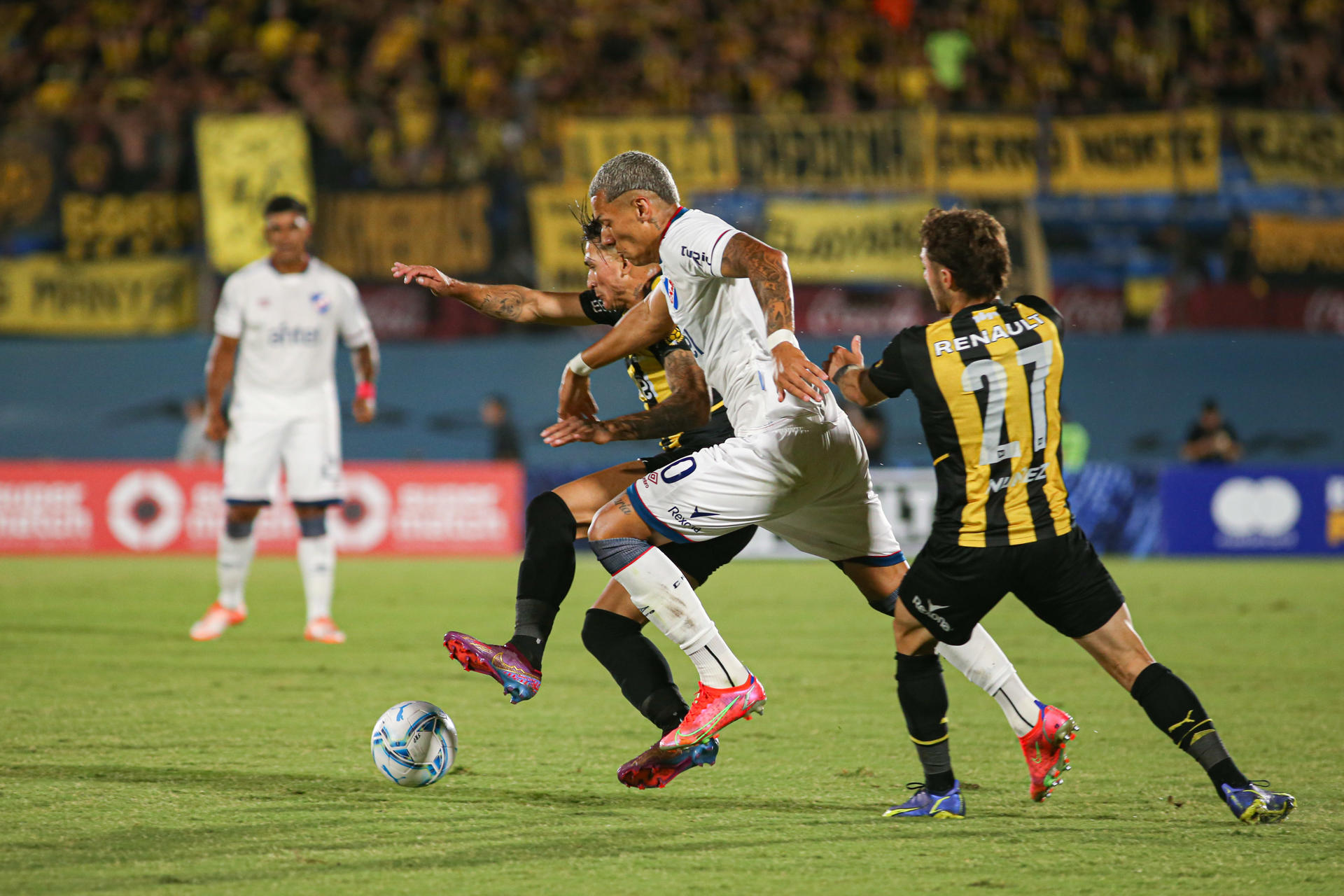 Los once metros deciden el primer 'Clásico' uruguayo del año