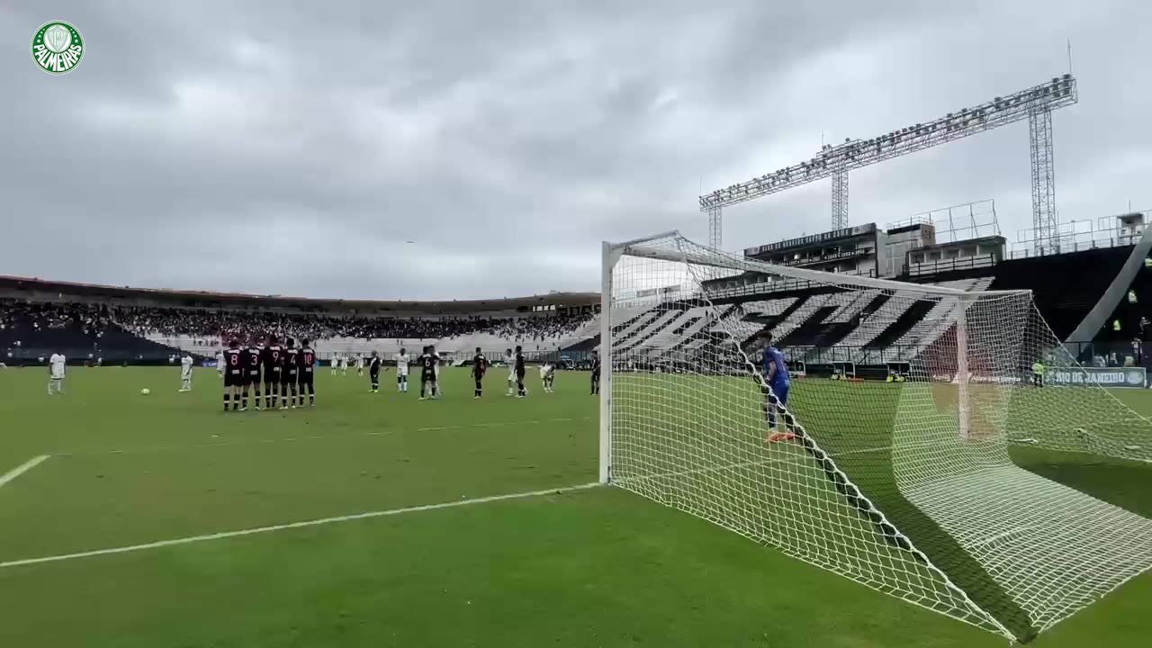 VÍDEO: el golazo de Endrick, la nueva perla brasileña