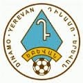 Escudo del Dinamo Yerevan