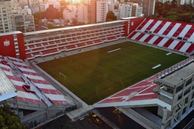 Estadio Jorge Luis Hirschi